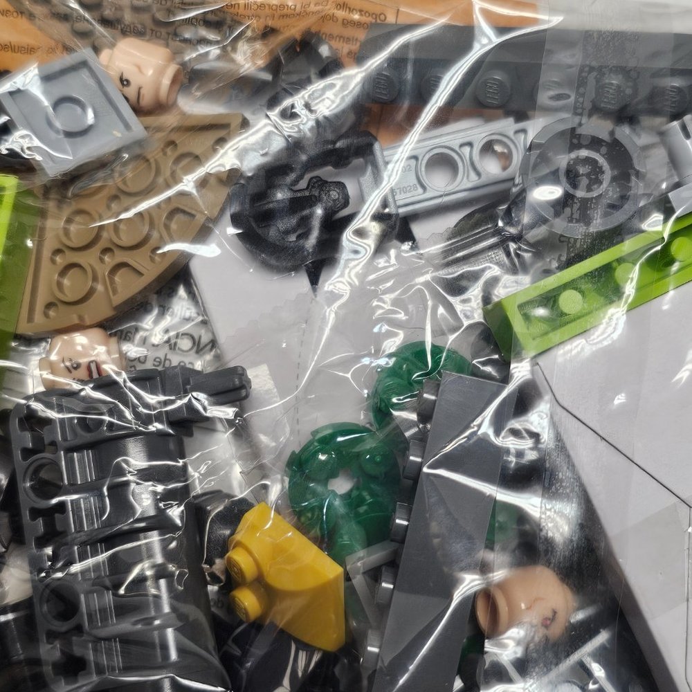 Lego Super Heroes DC Universe 76003 General ZOD Colonel Hardy FAORA TOR-AN READ - Picture 15 of 16